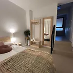 Guest house Nina Mala Valencia