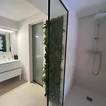Nina Mala 3*