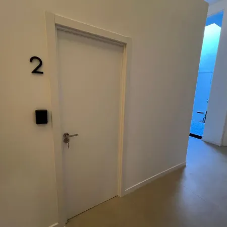 Nina Mala 3*