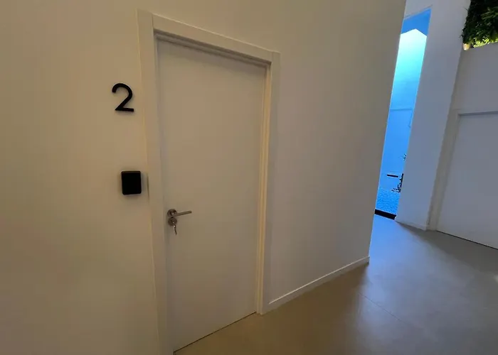 Nina Mala 4*