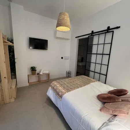 Nina Mala Guest house *