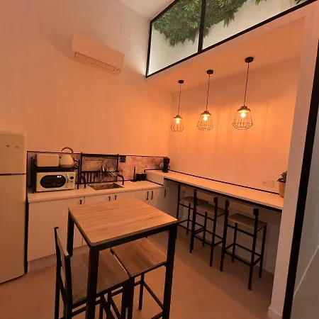 Nina Mala Gasthuis 4*